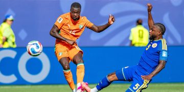 Nicolas Pépé (à g.) marque son deuxième but face au Curaçao