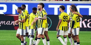 Les joueurs de Fenerbahce. Page officielle du club turc sur Facebook