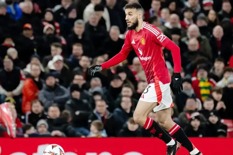 Noussair Mazraoui