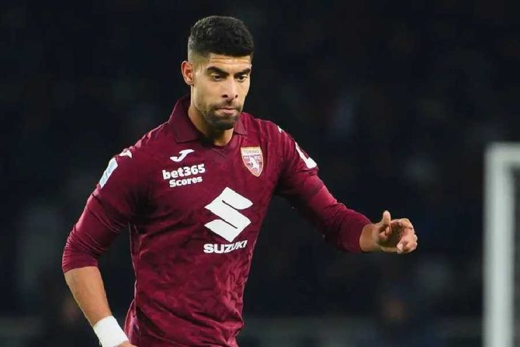 Adam Masina