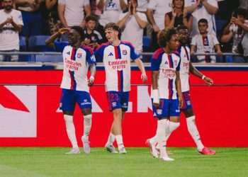 Les joueurs de Lyon. Site officiel de l'OL