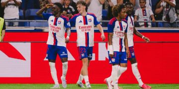 Les joueurs de Lyon. Site officiel de l'OL