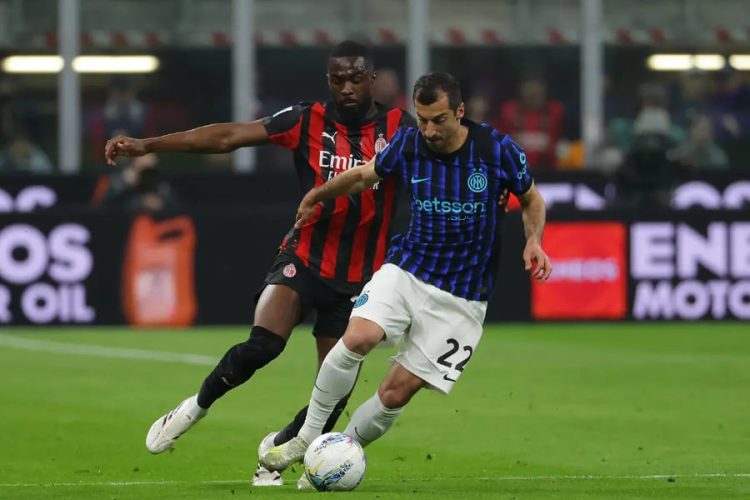 Milan vs Inter. Site officiel des Rossoneri