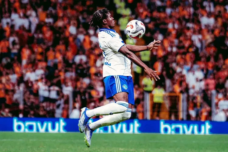 Rayane Messi